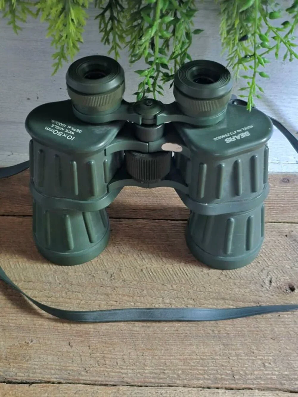 Vintage Sears Green 473.2586500 10x5mm Wide Angle 367ft at 1000yrds Binoculars